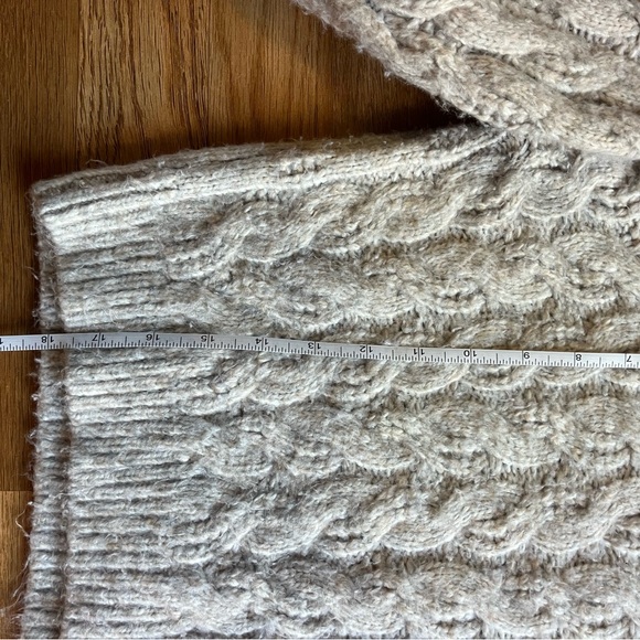 Jessica Simpson Cropped Cable Knit Cream Sweater Women Large Cozy preppy - Picture 7 of 7